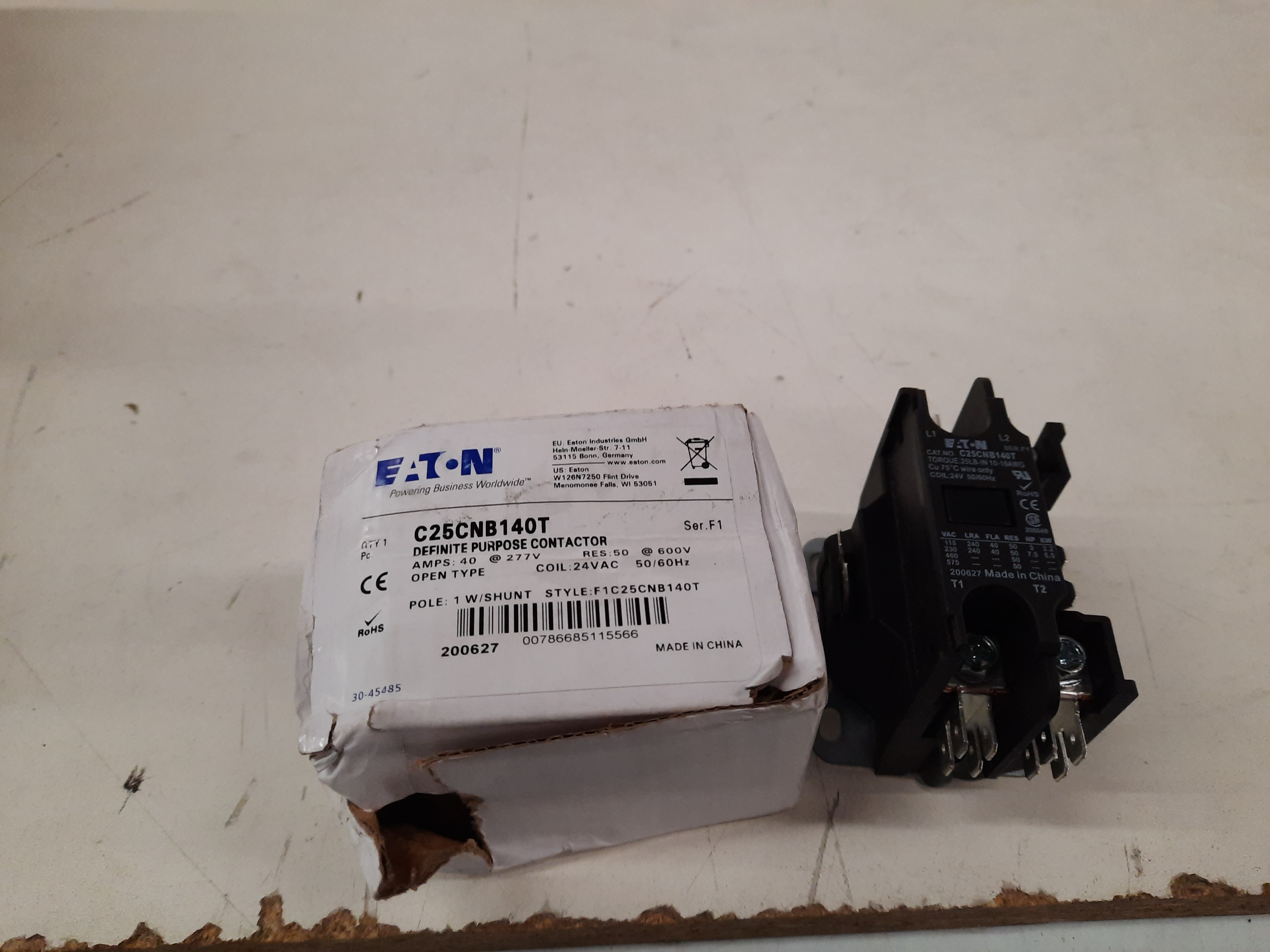 Eaton C25CNB140T Definite Purpose Contactors Open 1P 40A 24V 50/60Hz 7.5HP Non-Reversing