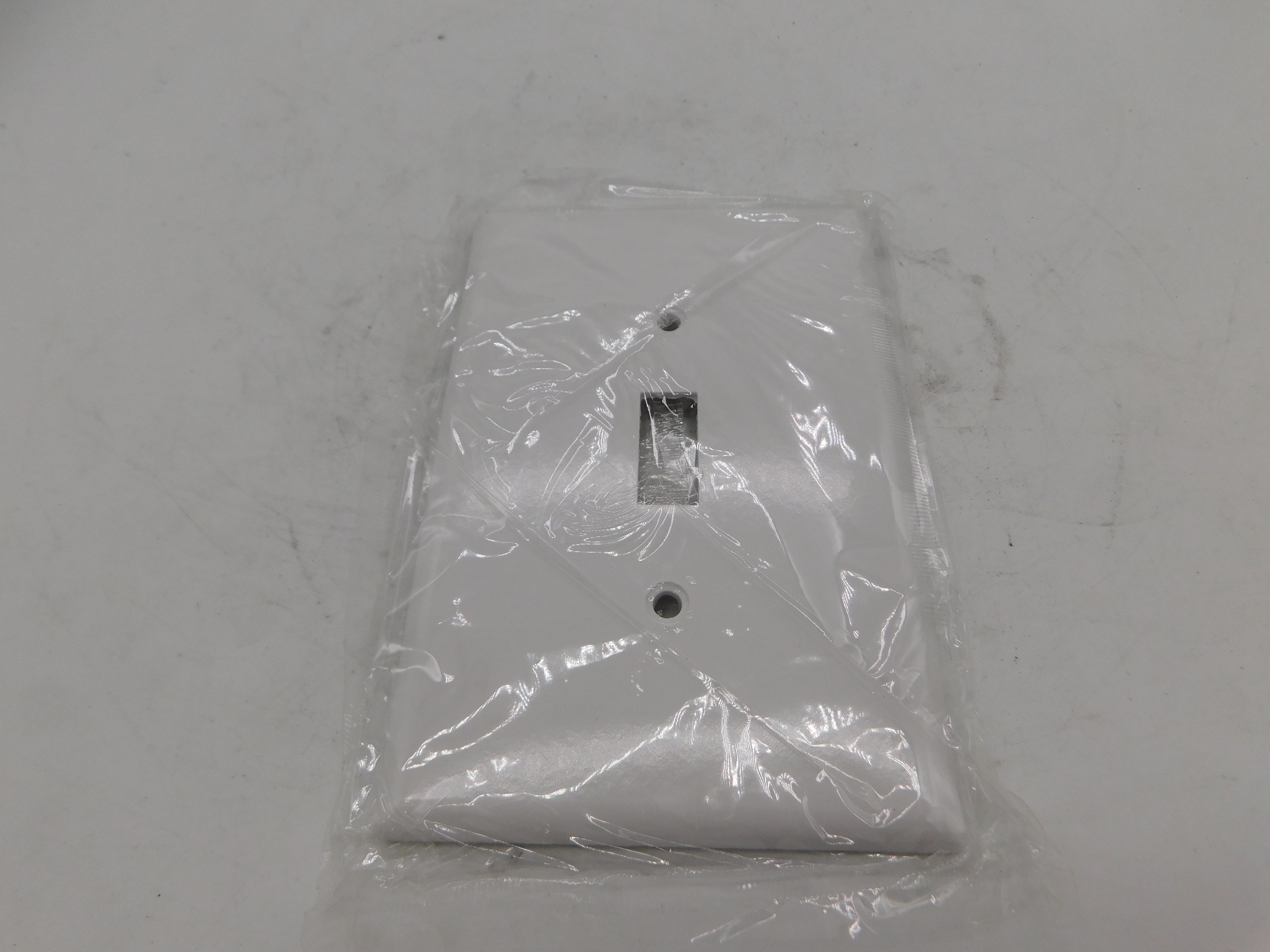 Eaton 2144W-F-LW Wallplates and Switch Accessories