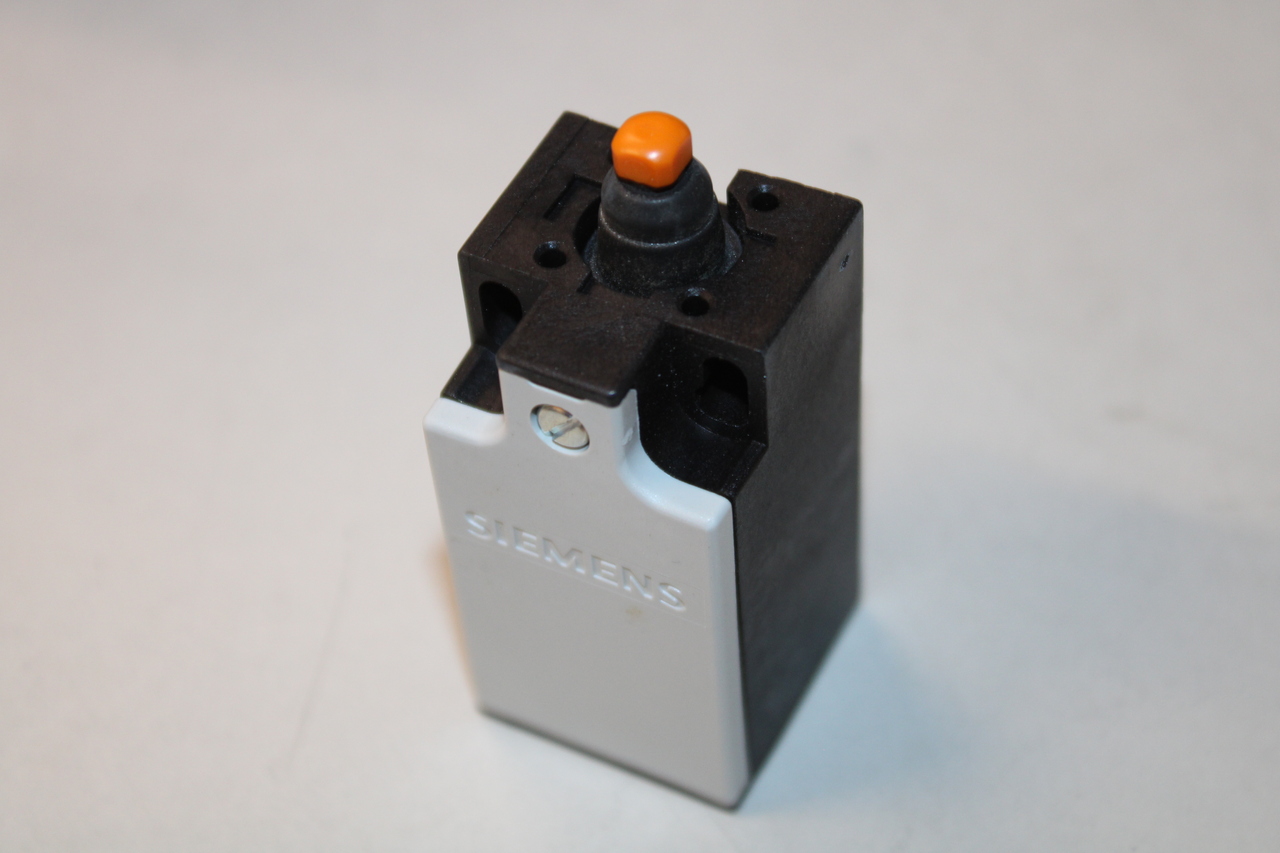 Siemens 3SE3200-6C Other Sensors and Switches EA