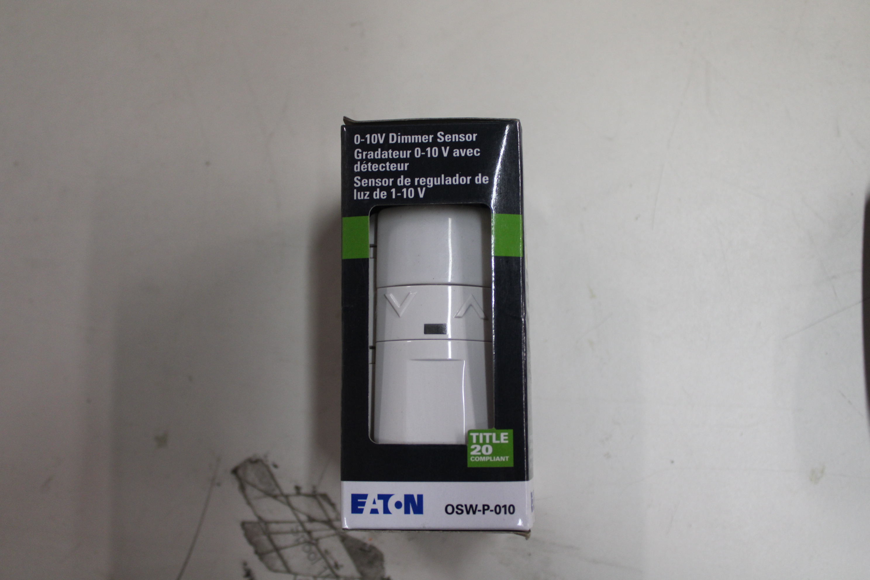 Eaton OSW-P-010 Light and Dimmer Switches