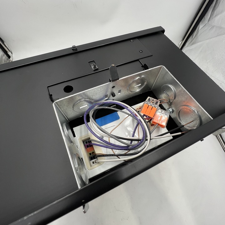 Gotham Lighting ICO-SQADJ-40/15-4-10D-277-GZ10-HSG-U Specialty Lighting