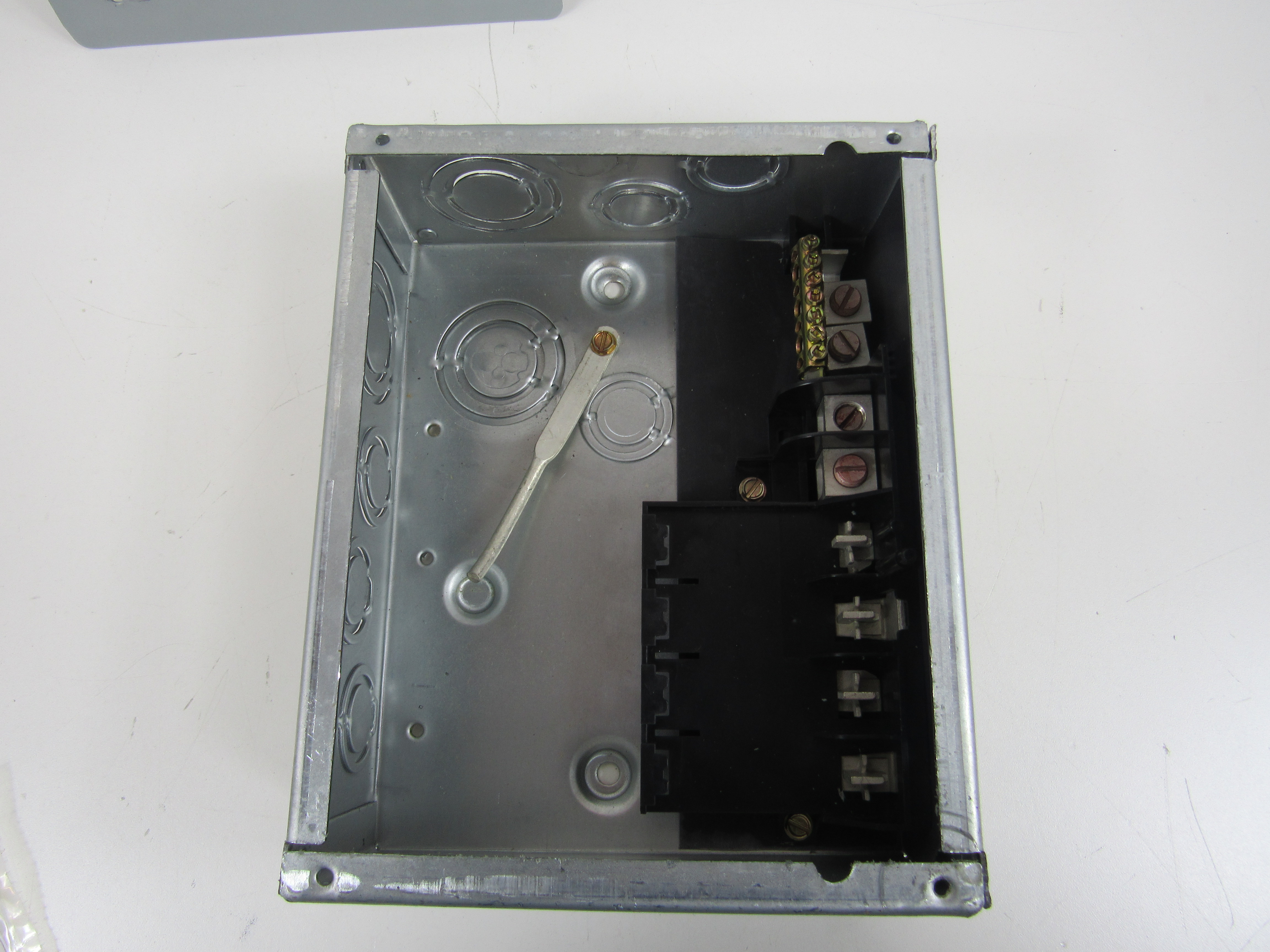 GE TL412CP Loadcenters and Panelboards