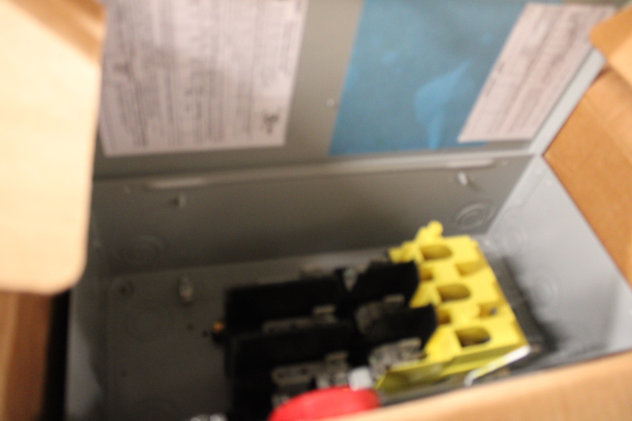 Eaton DH321FGKV Safety Switches