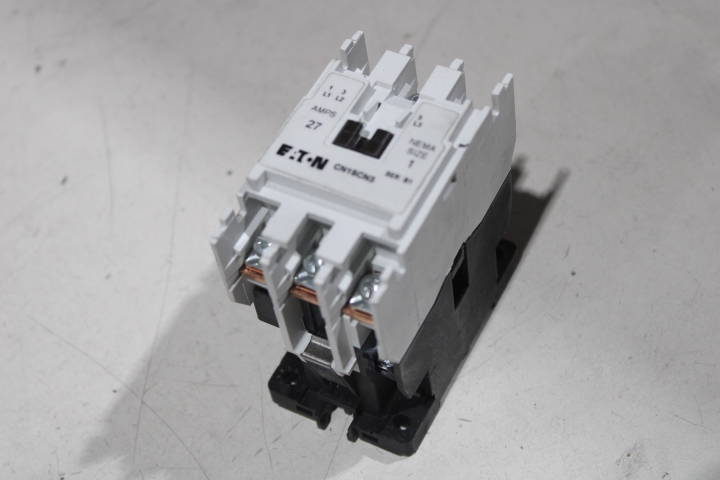 Eaton CN15CN3AB Definite Purpose Contactors