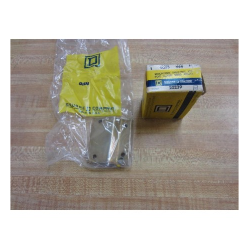 Square D 9055Y66 Service Masts/House Brackets/Insulation