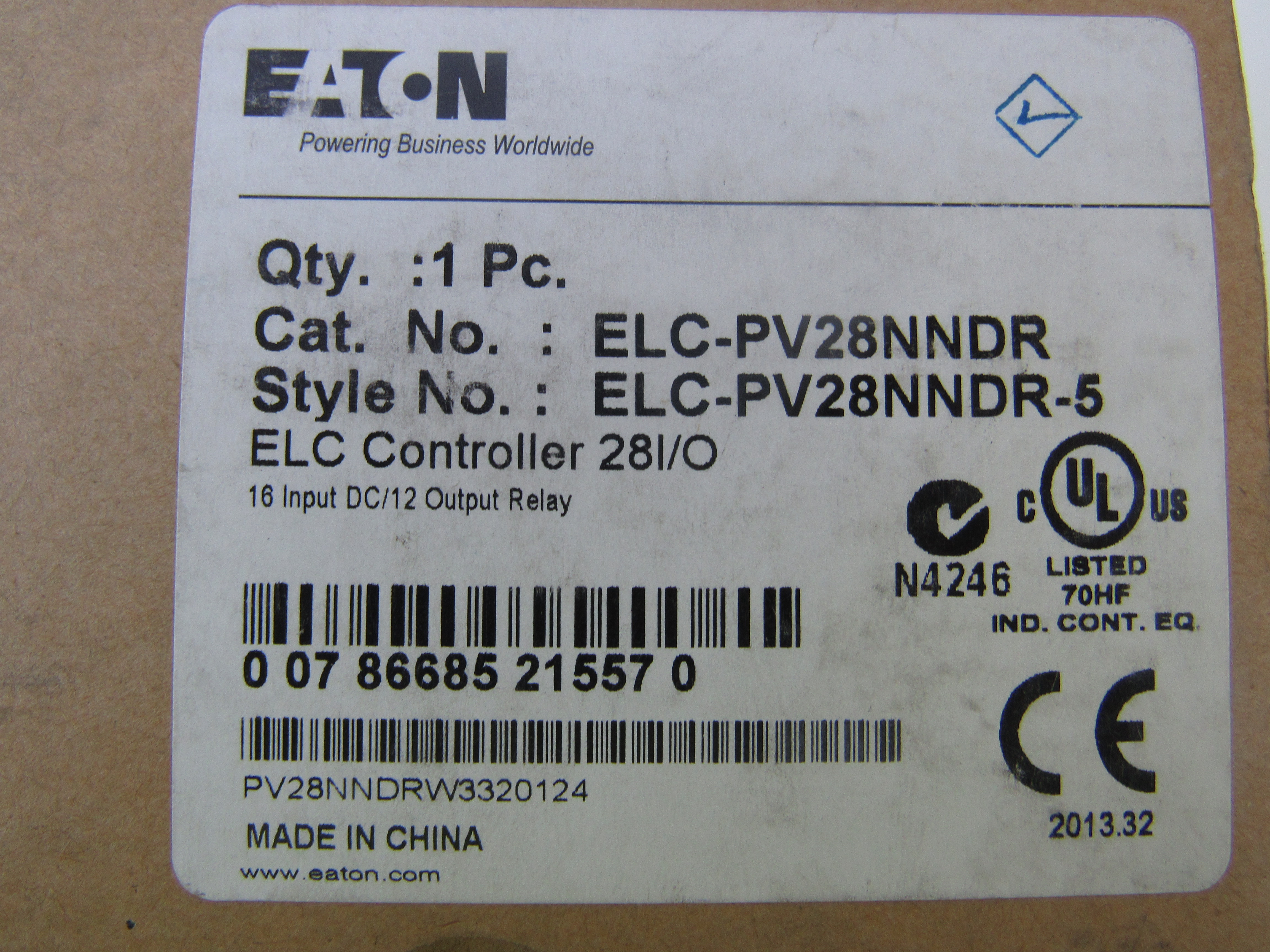 Eaton ELC-PV28NNDR Programmable Logic Controllers (PLCs) Controller EA 28 I/O 16 Input DC  12 Output Relay