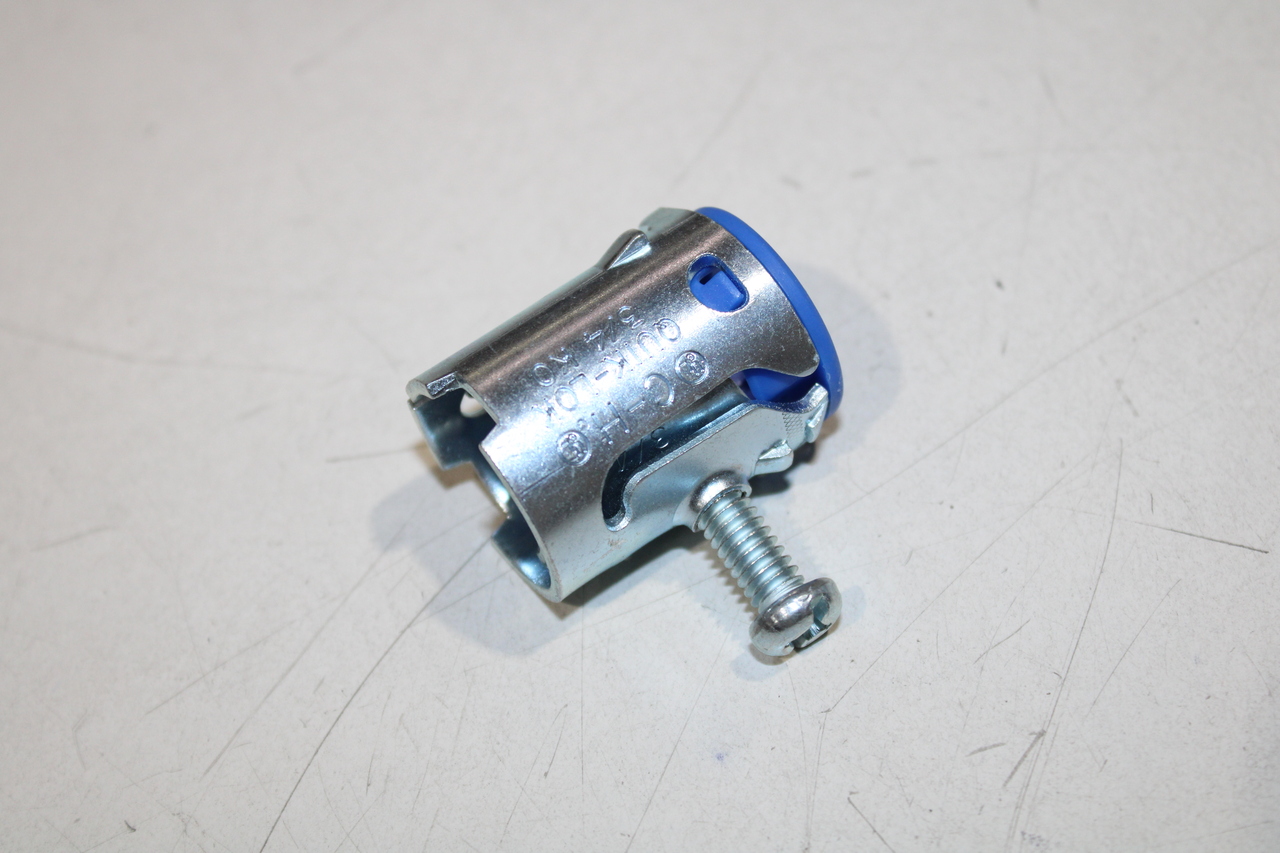 Crouse-Hinds QLK75 Armored Cable/Flexible Conduit Connector