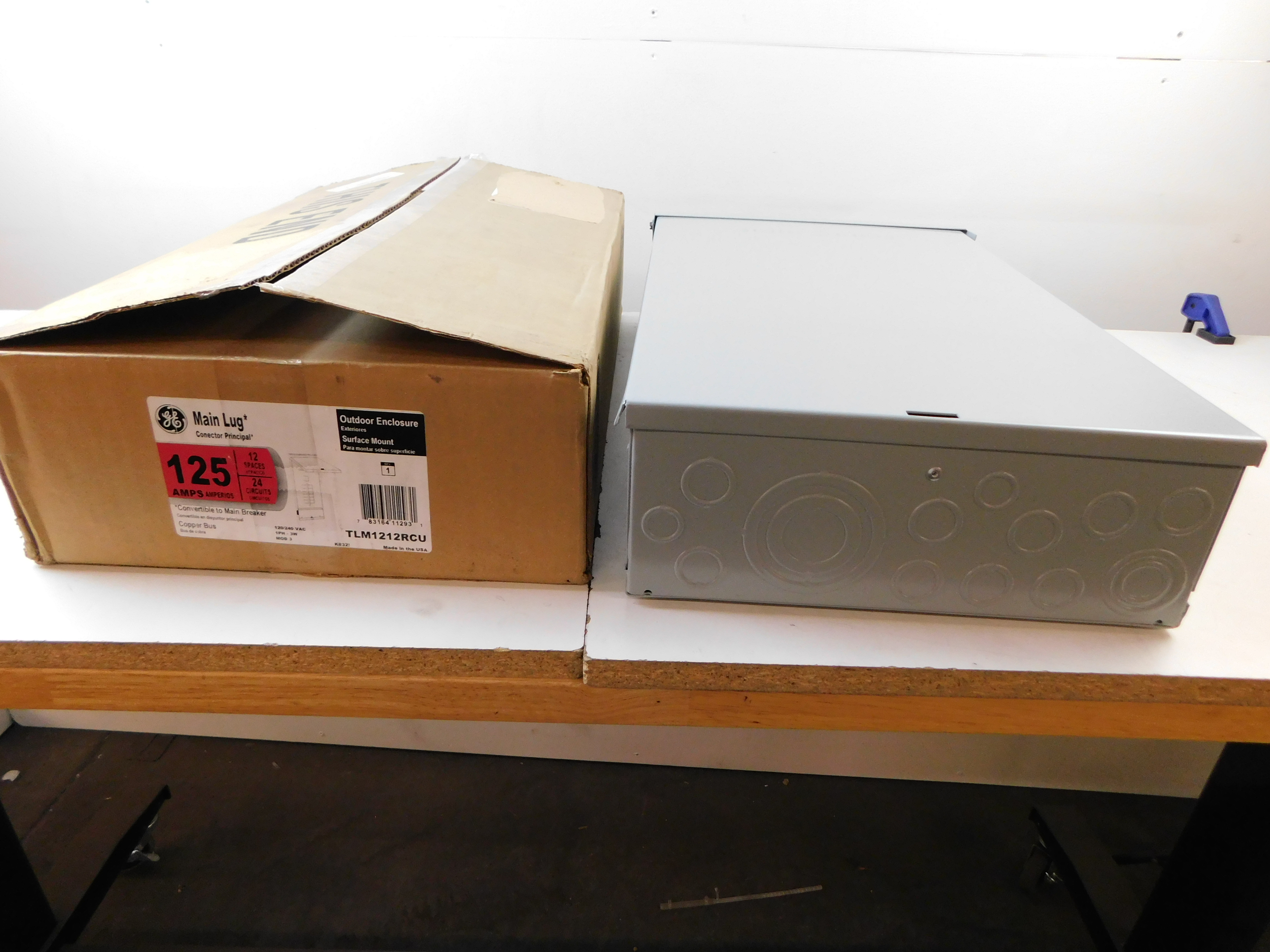 ABB GE Industrial Solutions TLM1212RCU Load Center