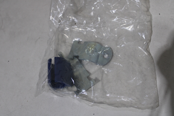 Power Strut PS-1400-7/8 Conduit Clips/Clamps/Hangers