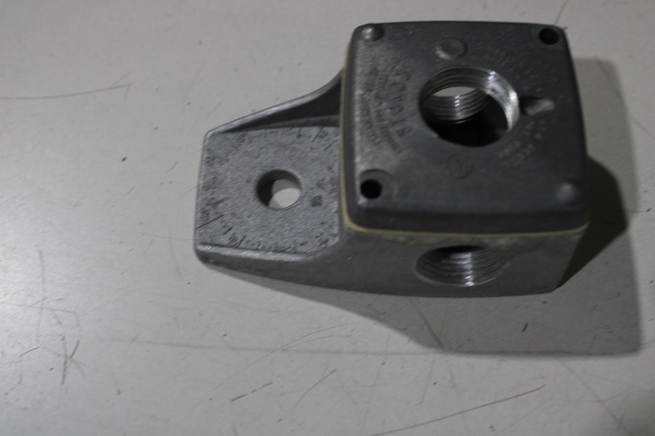 Stonco 146 Outlet Boxes/Covers/Accessories