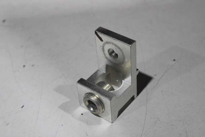 CMC Utility Products 500-KCMIL-4 Lugs (Used) CMC Utility Products 500-KCMIL-4 Lugs (Used)