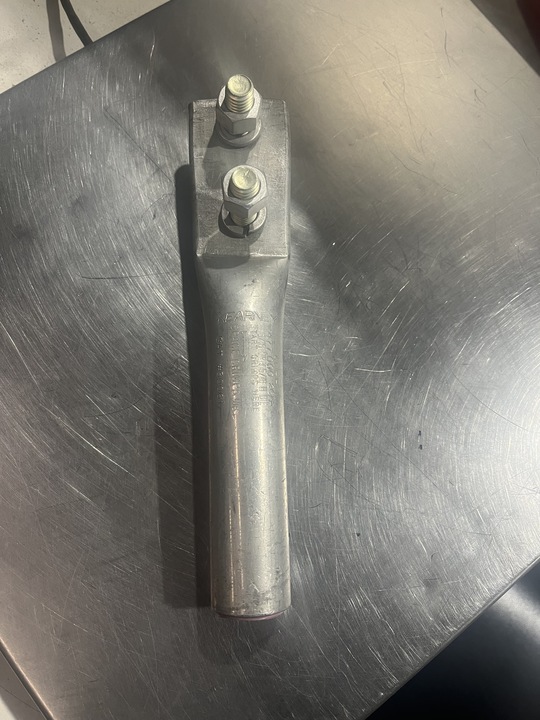 Kearney 30061 Lugs (Repackaged)