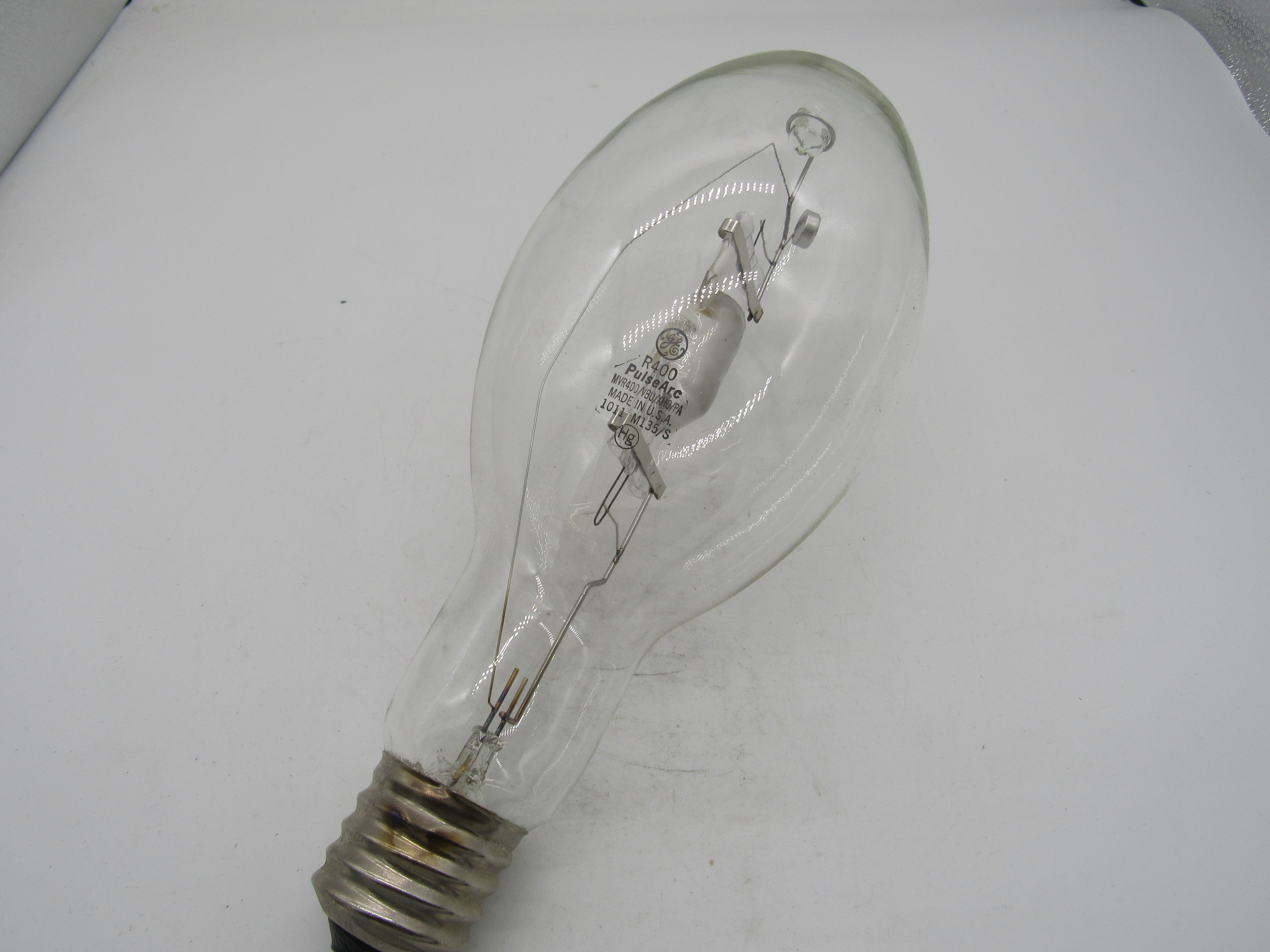 GE MVR400/VBU/XHO Miniature and Specialty Bulbs GE MVR400/VBU/XHO Miniature and Specialty Bulbs