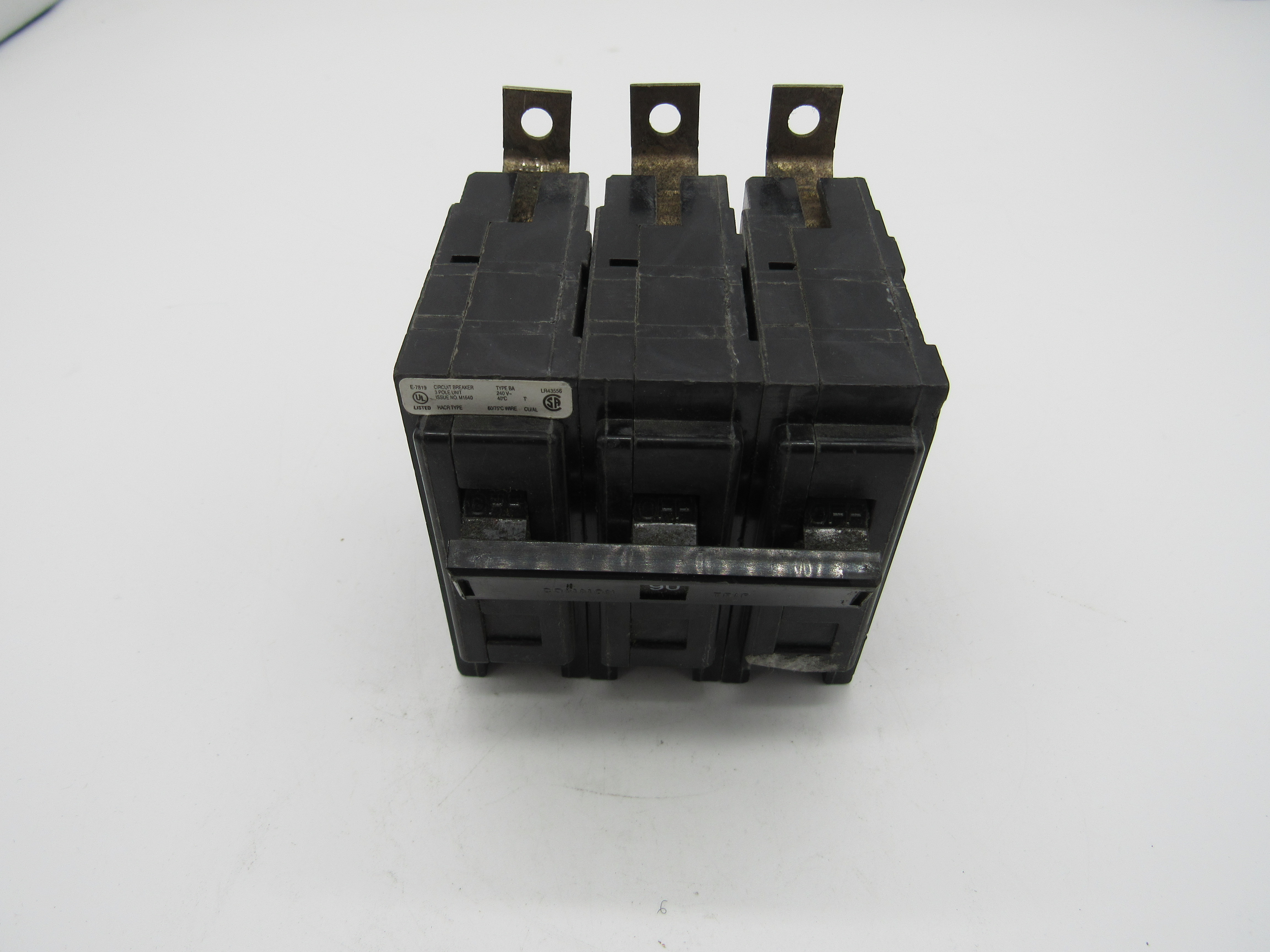 Eaton BAB3090H Circuit Breaker