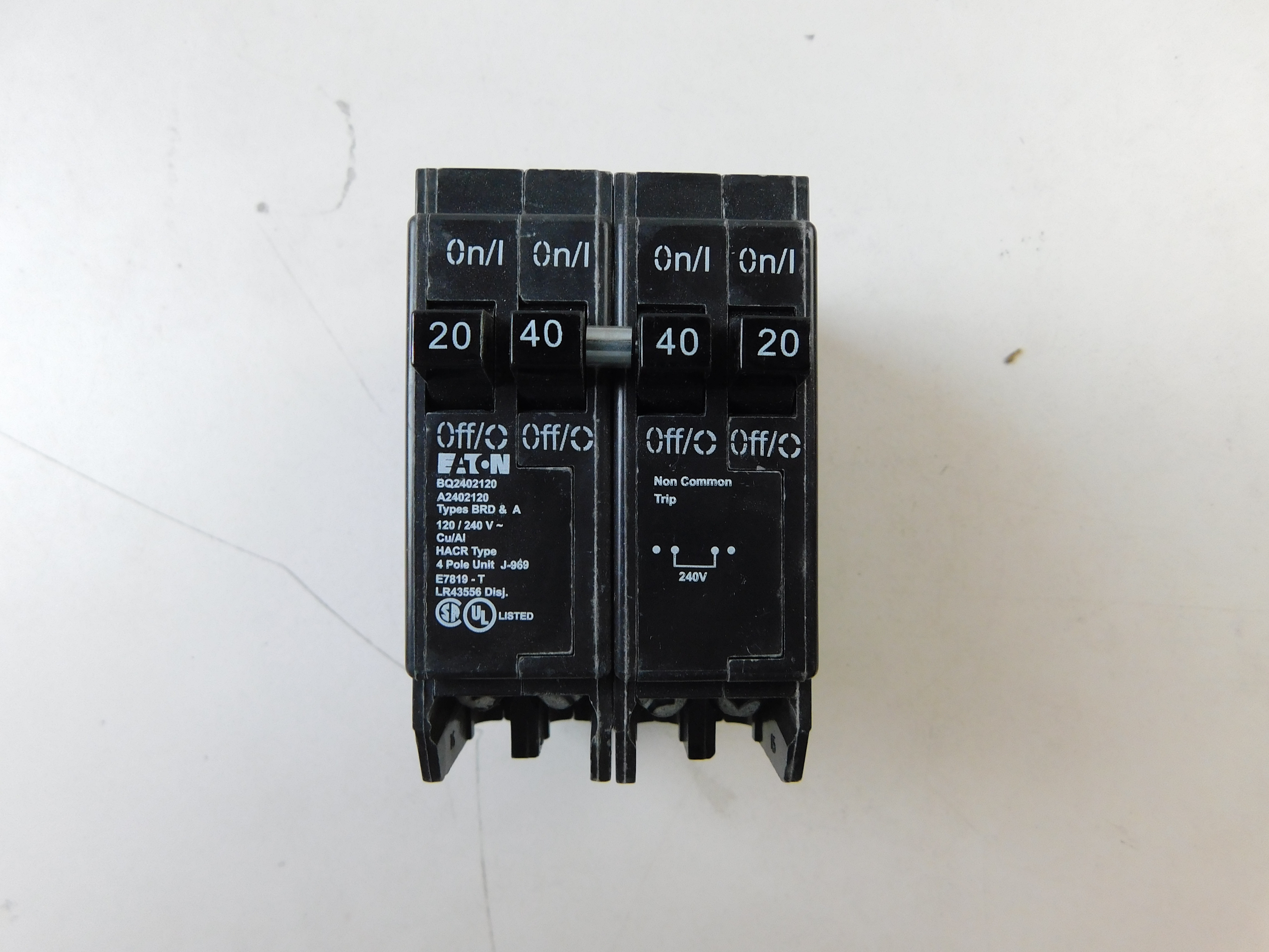 Eaton BQ2402120 Circuit Breaker