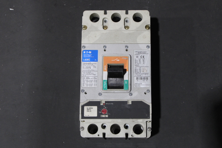 Eaton LGC3600FAG Molded Case Breakers (MCCBs) (Damaged, For Parts or Repair) Eaton LGC3600FAG Molded Case Breakers (MCCBs) (Damaged, For Parts or Repair)
