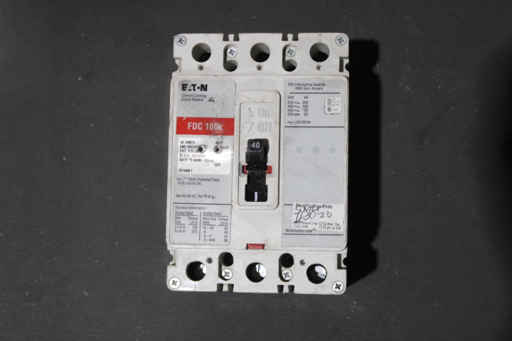 Eaton FDC3040 Molded Case Breakers (MCCBs) (Damaged, For Parts or Repair)