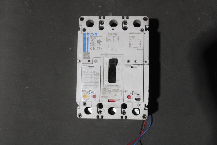 Eaton PDG23M0100B2NL Molded Case Breakers (MCCBs) (Damaged, For Parts or Repair) Eaton PDG23M0100B2NL Molded Case Breakers (MCCBs) (Damaged, For Parts or Repair)