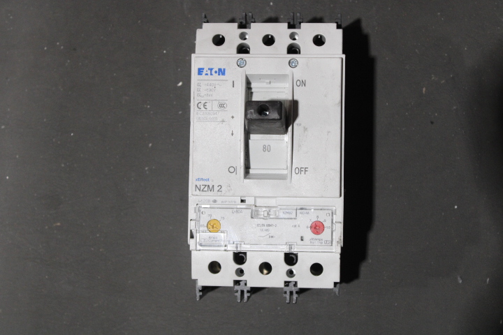 Moeller NZMB2-A80-NA Molded Case Circuit Breaker (Damaged, For Parts or Repair) Moeller NZMB2-A80-NA Molded Case Circuit Breaker (Damaged, For Parts or Repair)