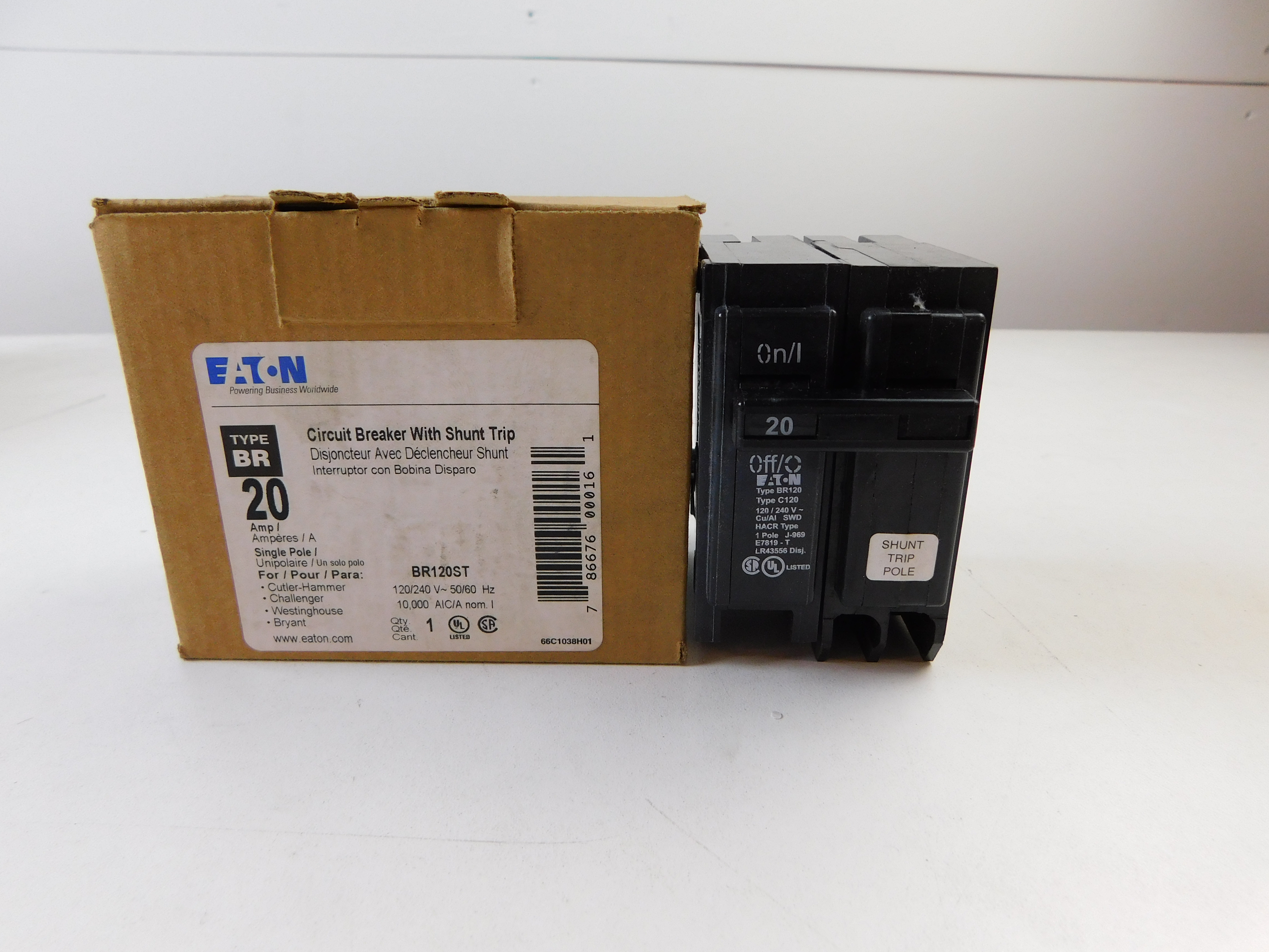 Eaton BR120ST Circuit Breaker