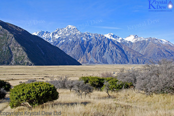 Burnett Mtns Fomr Hooker Valley