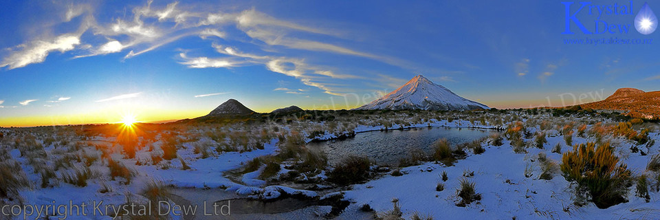 Sunrise From Pouakai Tarn