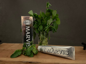 Marvis Whitening Mint Toothpaste - 75ml Marvis Whitening Mint Toothpaste - 75ml