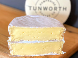 Tunworth (Pasteurized Cow's Milk Cheese) Tunworth (Pasteurized Cow's Milk Cheese)