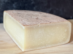 Raclette de Brebis du Haut-Béarn (Raw French Sheep's Milk Cheese)