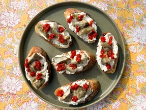 Whipped Feta & Artichoke Bruschetta