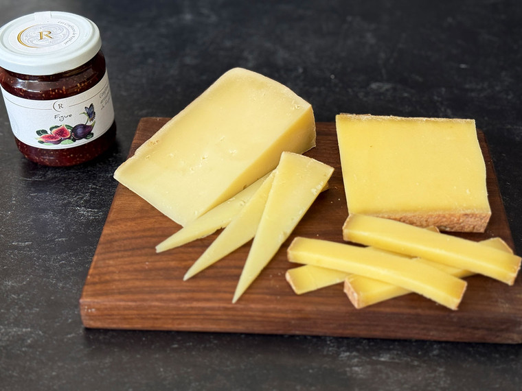 The Petite Cheese: Cheese and Accoutrement Collection