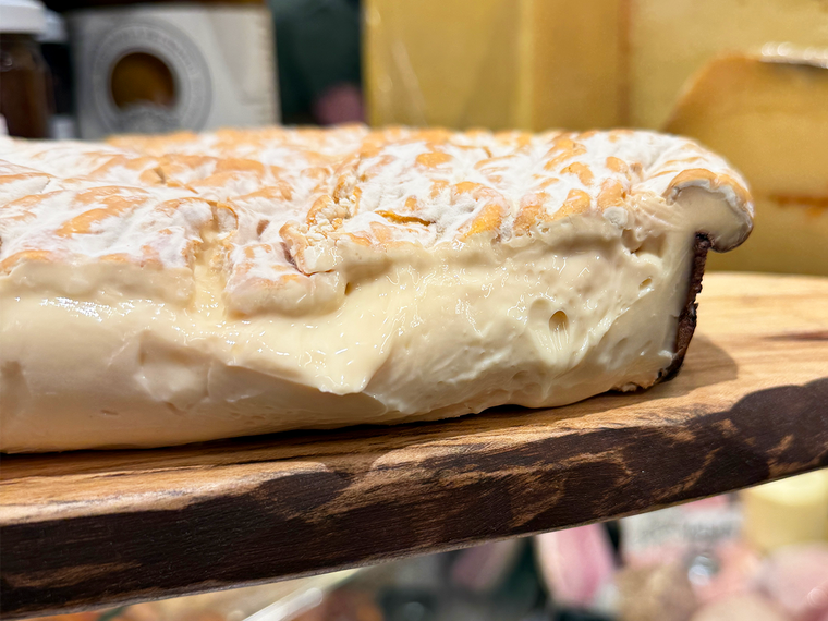 Winnimere Black Label 'Megamere' (Spruce-Wrapped Cow's Milk Cheese)