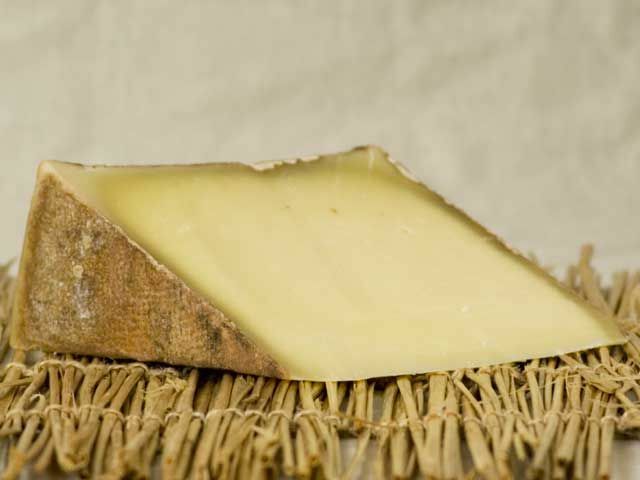 Beaufort d'Alpage AOC (Raw Aged French Alpine Cheese)