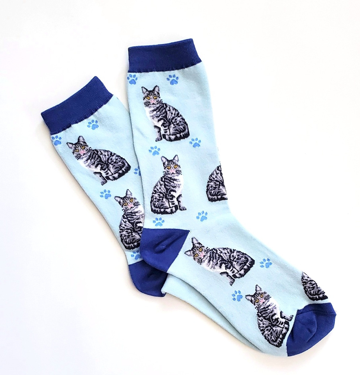 https://cdn11.bigcommerce.com/s-2xhgh/images/stencil/1280x1280/products/1546/4309/Silver_Tabby_Cat_Socks_blue__13460.1681605692.jpg?c=2