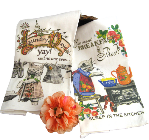 Cat Vintage Towels, set of 2 Cat Vintage Towels, set of 2