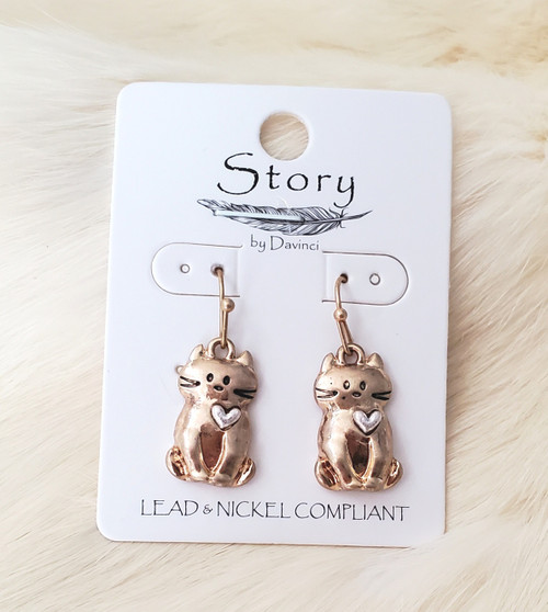 Cat with Heart Earrings, gold color Cat with Heart Earrings, gold color