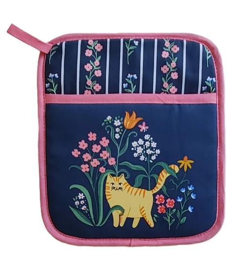 NEW! Marmalade Meadow  Pot Mitt 