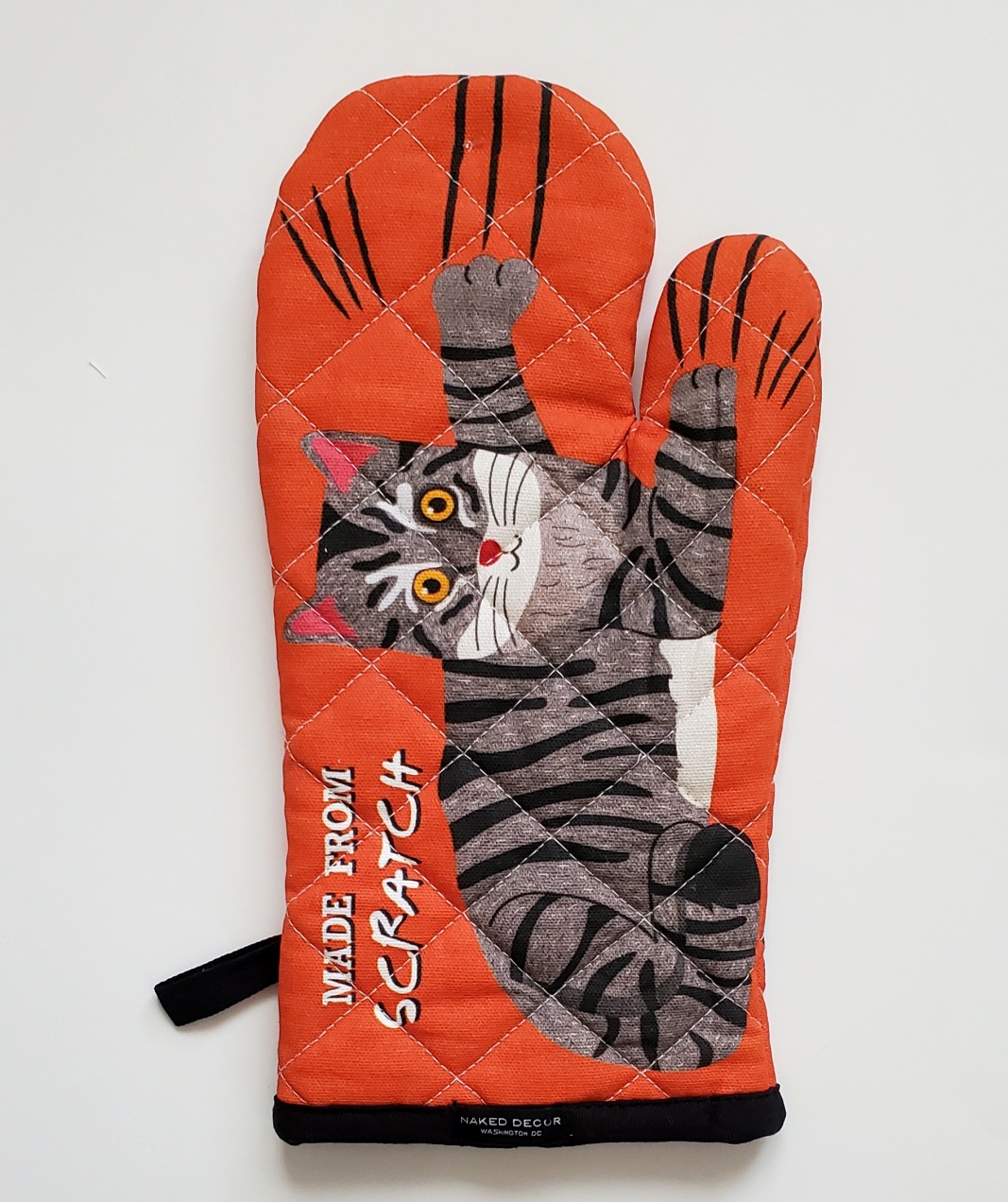 https://cdn11.bigcommerce.com/s-2xhgh/images/stencil/original/products/1596/4539/Gray_Tabby_Made_From_Scratch_Oven_Mitt__22986.1698709660.jpg?c=2