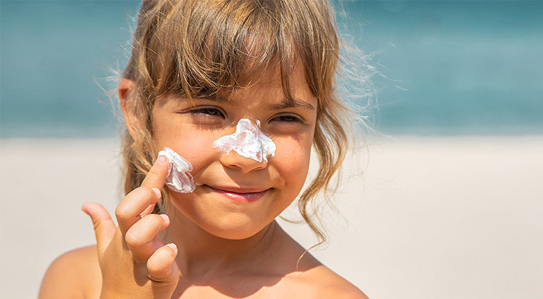 Kreme za sunčanje za bebe i djecu