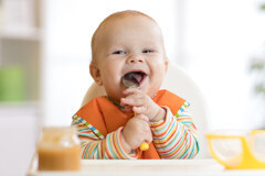 Hrana za bebe i djecu