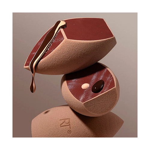 Real Techinques Makeupsaver spužvica za nanošenje pudera