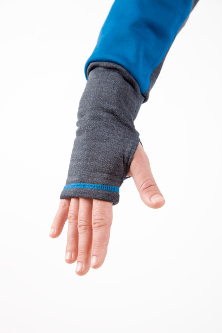 Outercore Habanero Liner - Women's in Ocean. @Ocean-4