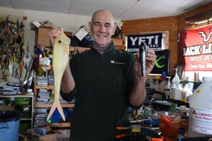 Make Lure  Easily Mold & Cast Your Own Fishing Lures