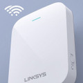 Linksys Dual Band IEEE 802.11 a/b/g/n/ac/ax 1.80 Gbit/s Wireless Range Extender - 2.40 GHz, 5 GHz - MIMO Technology - 1 x Network (RJ-45) - Gigabit Ethernet - Wall Mountable