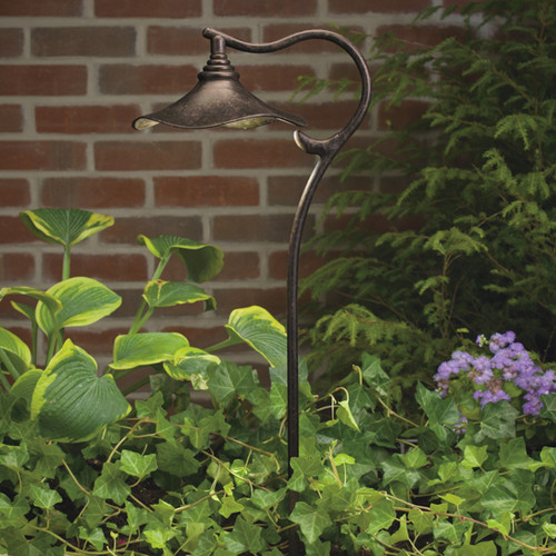 Kichler 15422agz Cotswold Curvy Low Voltage Landscape Path Light