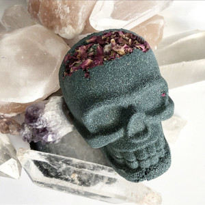 CBD Sugar Skull Bath Bombs - Aroma – Frankincense Clove
