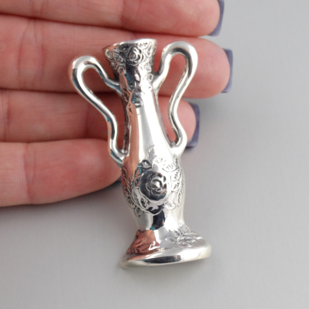 Antique Replica Flower Vase Lapel Pin 925 Sterling Silver REO Company Wholesale Fine Jewelry