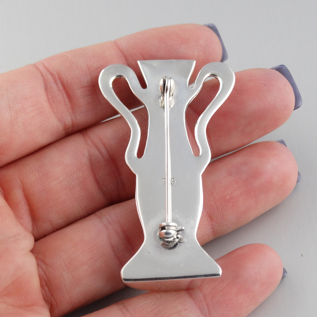 Antique Replica Flower Vase Lapel Pin 925 Sterling Silver REO Company Wholesale Fine Jewelry