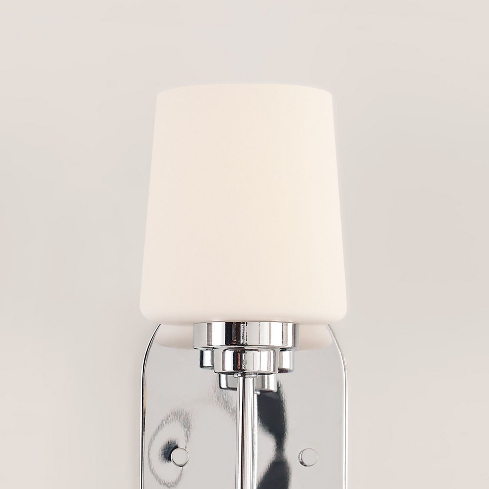 4102801-05 | lifestyle