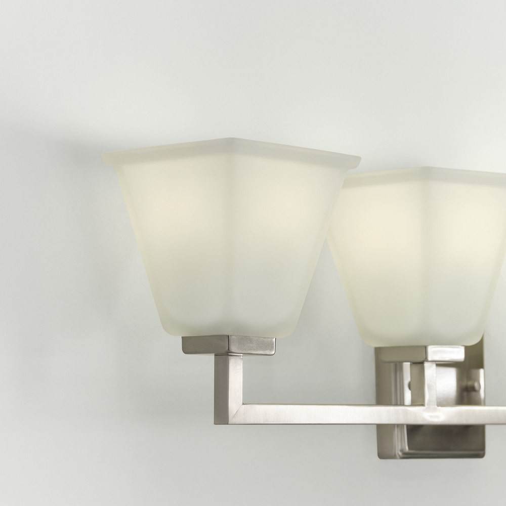 4413704-962 | detail